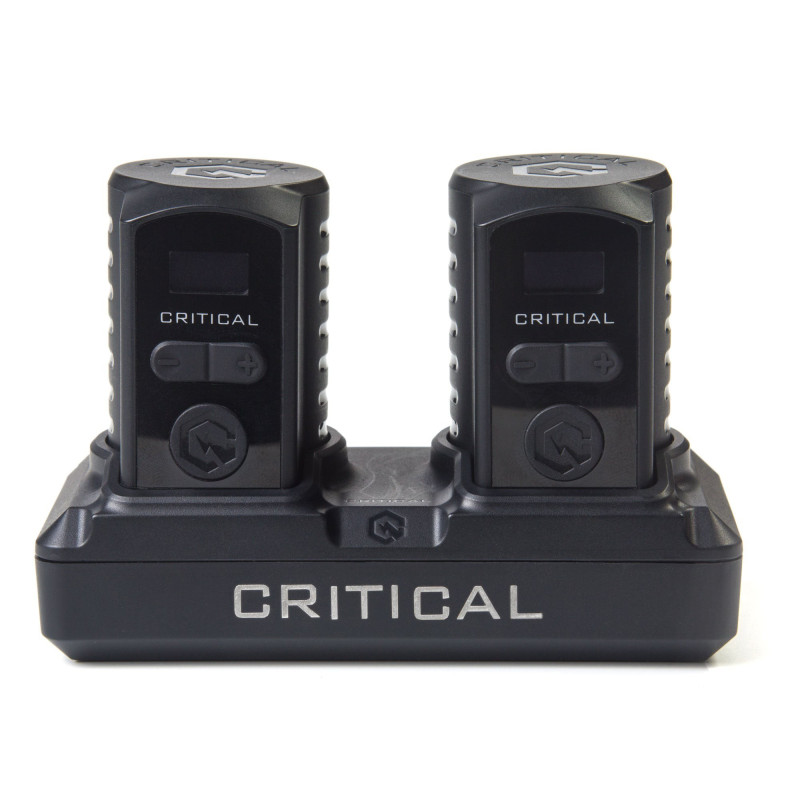 CRITICAL Universal Battery Bundle (Dve Bateriji + Polnilna Postaja) CRITICAL Universal Battery Bundle (Dve Bateriji + Polnilna Postaja)